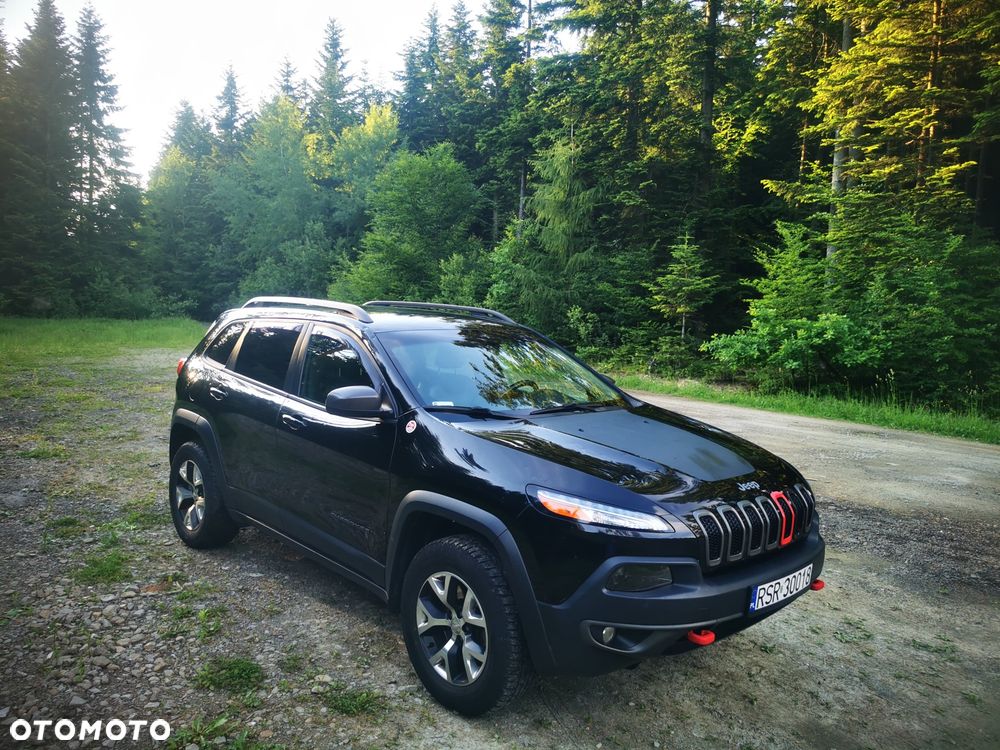 Jeep Cherokee - 1