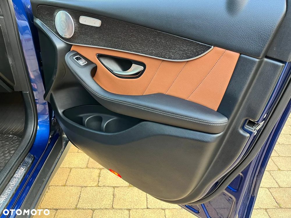 Mercedes-Benz GLC Coupe 300 4-Matic - 23