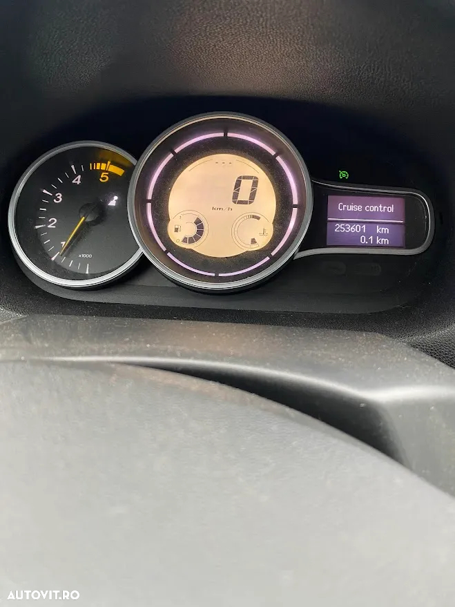 Renault Megane 1.5 dCi Dynamique - 10