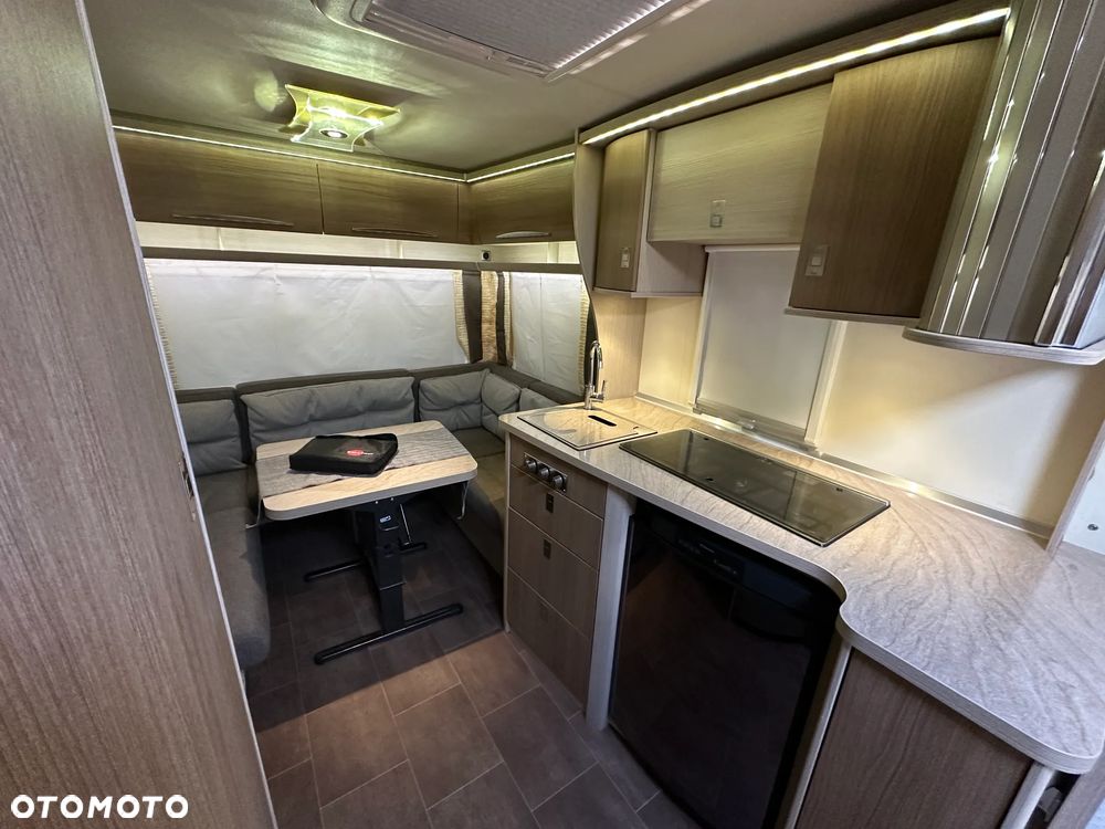 Burstner 460 TS AVERSO  z markizą kasetową THULE. GWARANCJA !!! - 40