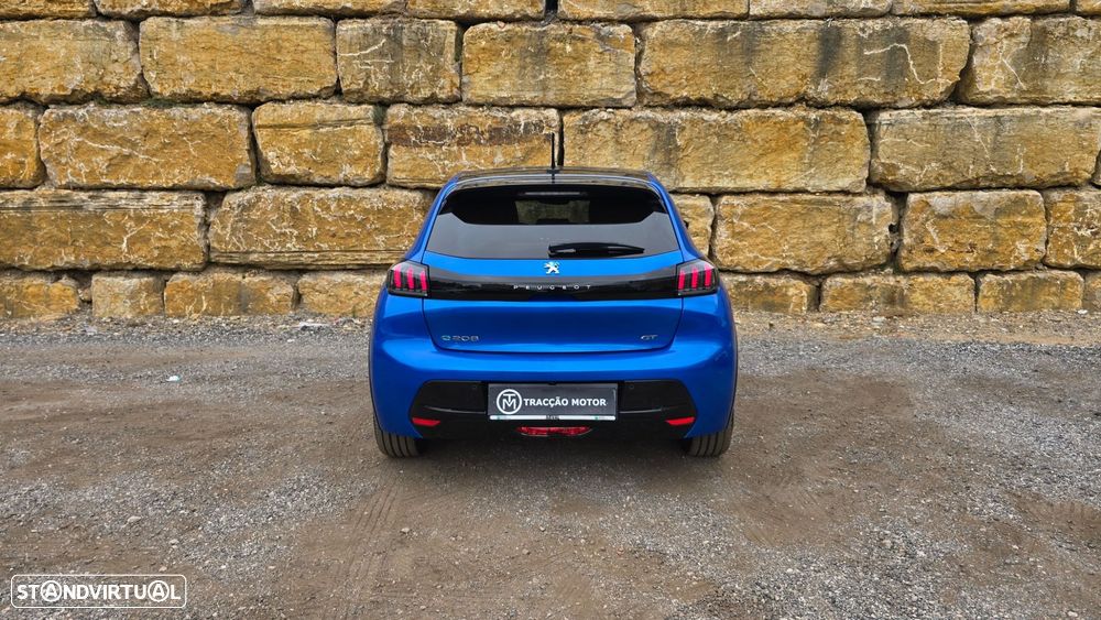 Peugeot e-208 GT - 6