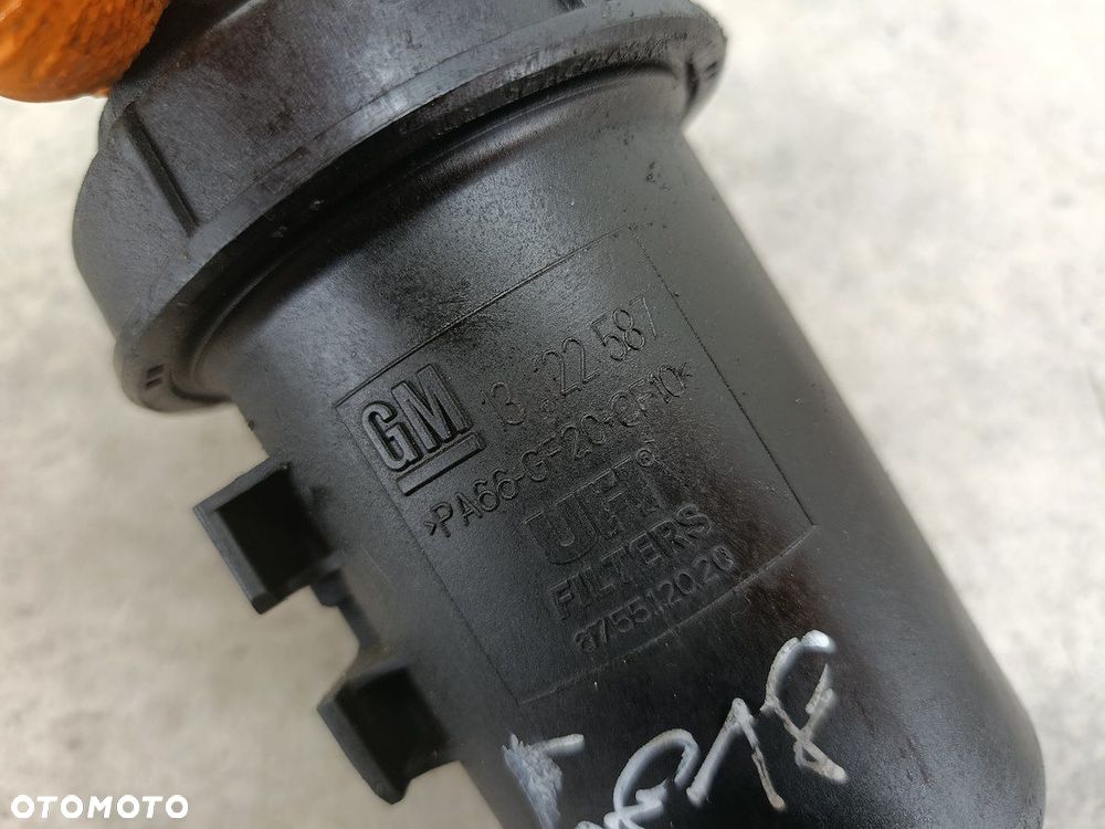 OBUDOWA FILTRA PALIWA OPEL VECTRA C FL 13122587 1.9 CDTI - 2