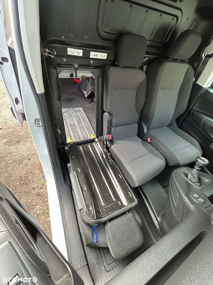 Toyota ProAce CITY - 31