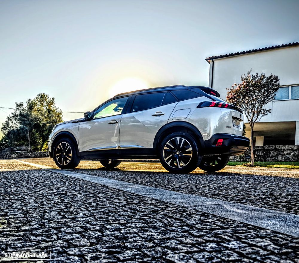 Peugeot 2008 1.5 BlueHDi GT Line - 21