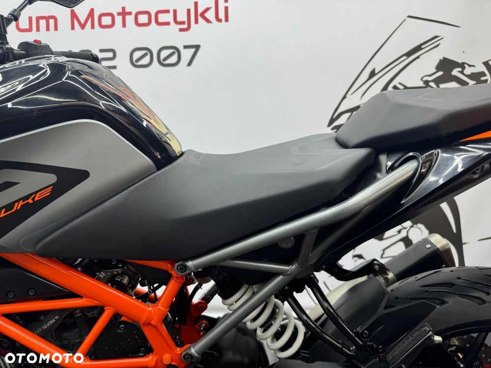 KTM Duke - 22