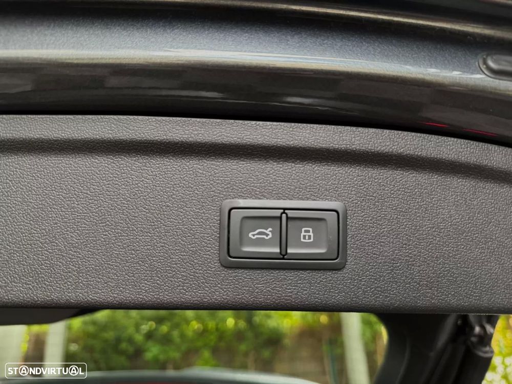 Audi A3 Sportback 40 TFSIe S line - 31
