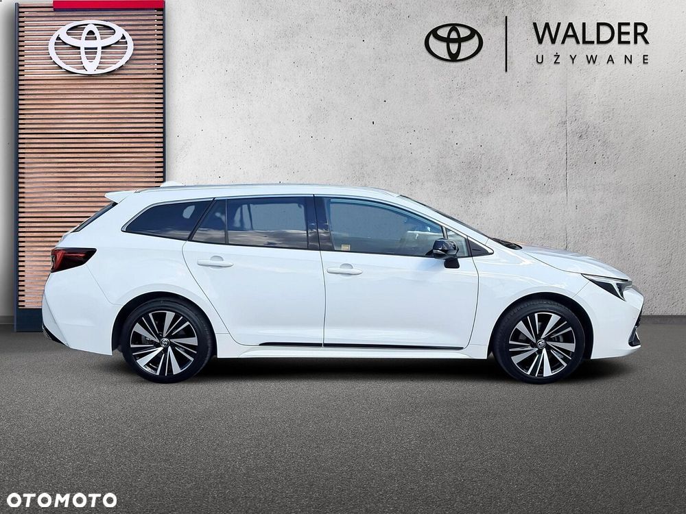 Toyota Corolla - 7