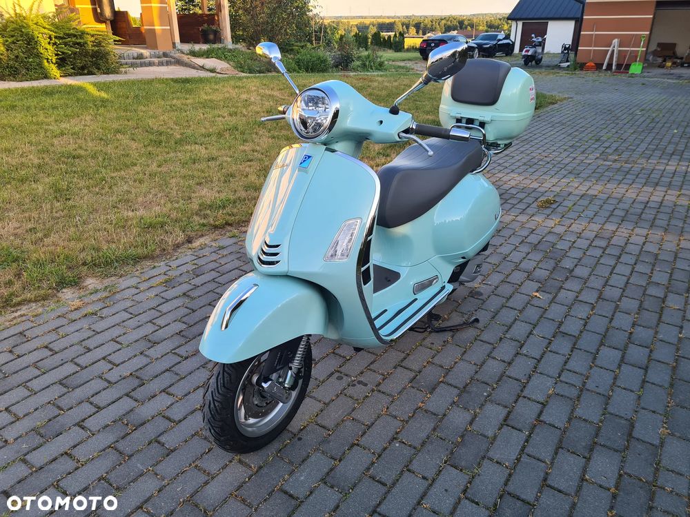 Vespa GTS - 7