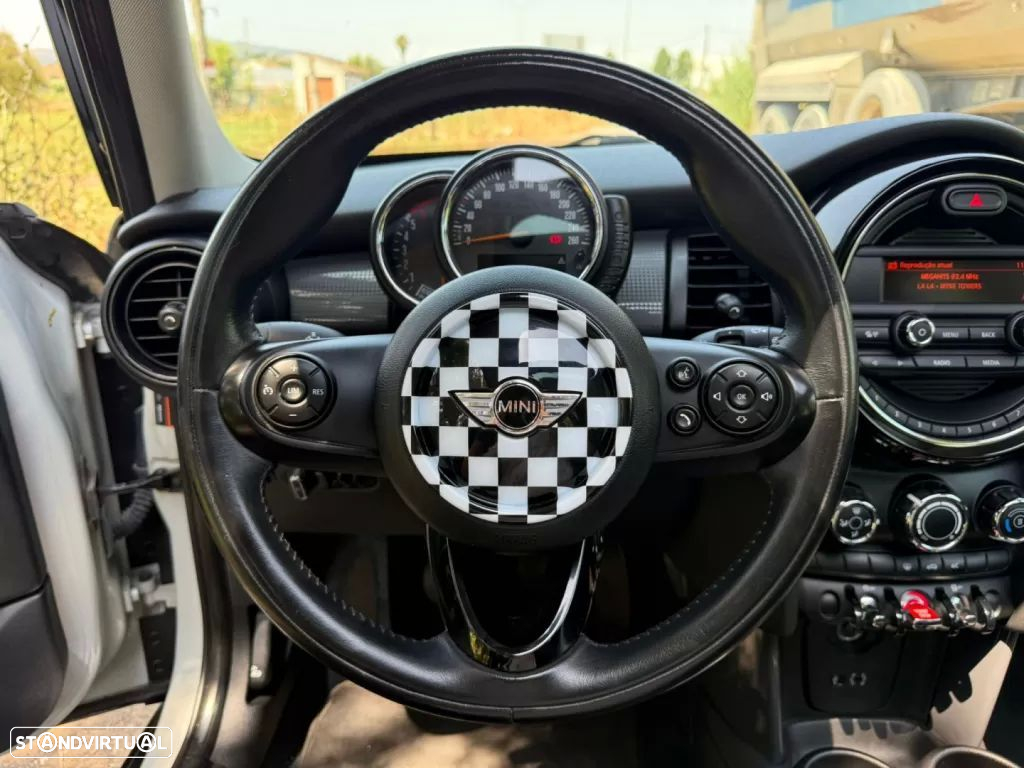 MINI 5 Portas Cooper D - 20