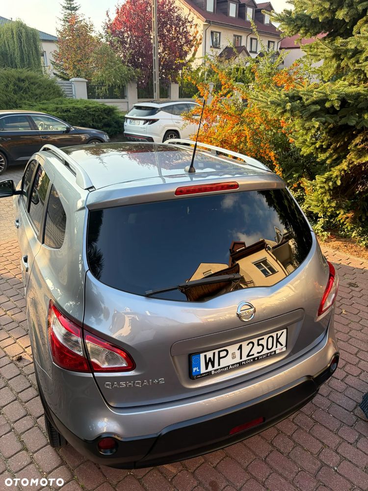 Nissan Qashqai+2 - 21