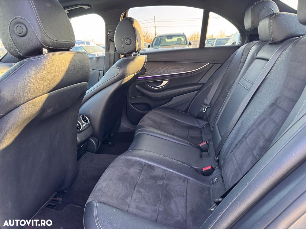 Mercedes-Benz E 220 d 9G-TRONIC AMG Line - 12