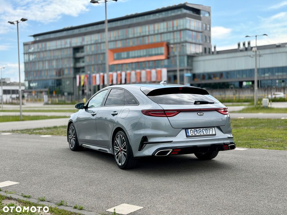 Kia ProCeed - 7