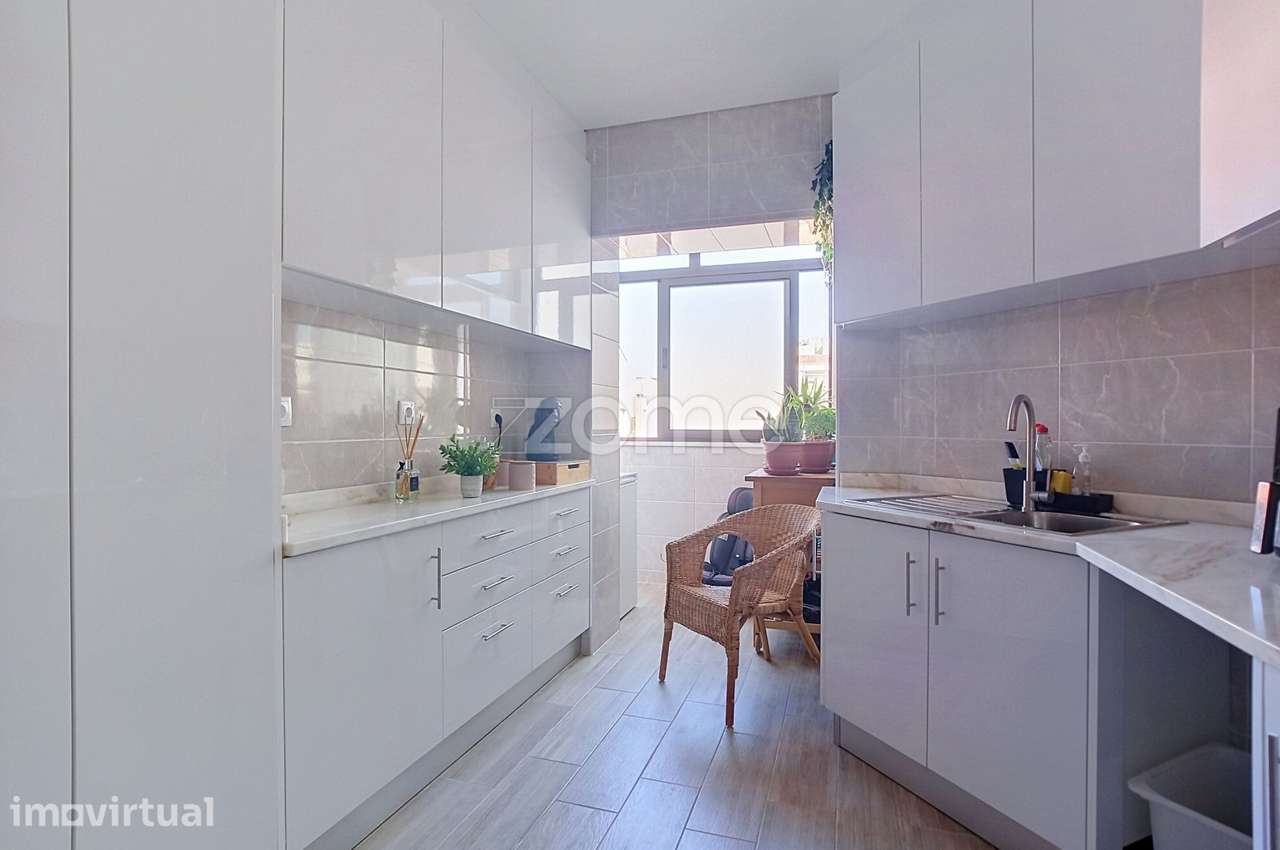 APARTAMENTO T3 | REMODELADO | 5 BICAS - Grande imagem: 2/20