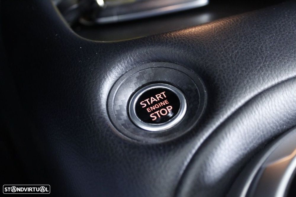 Nissan Juke 1.0 DIG-T N-Connecta DCT - 33