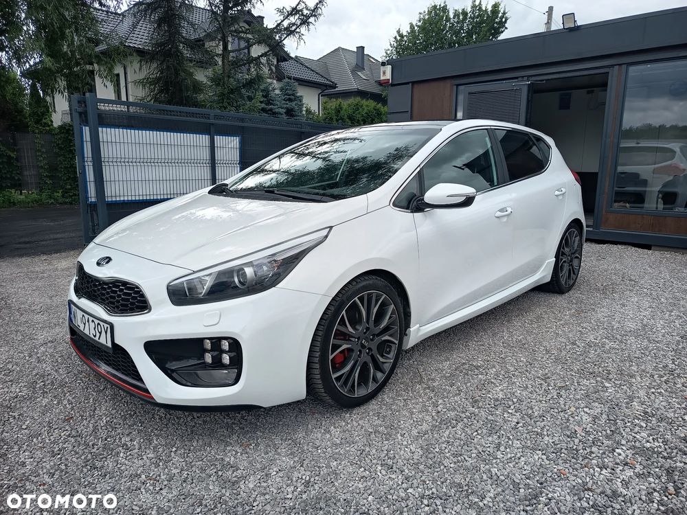 Kia Ceed 1.6 T-GDI GT - 2