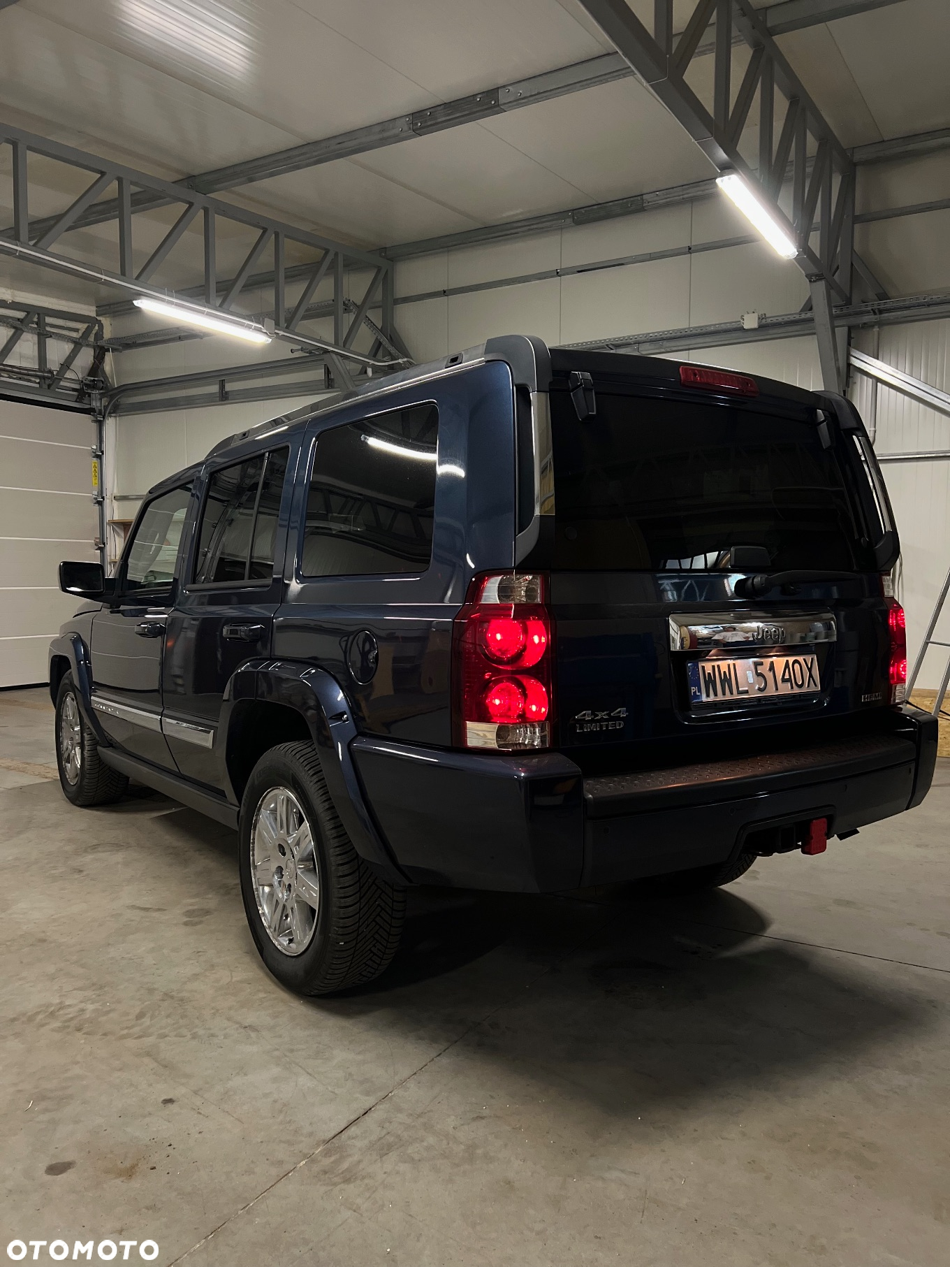 Jeep Commander 5.7 V8 HEMI Automatik Limited - 28