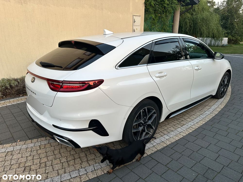 Kia ProCeed 1.6 CRDi GT Line DCT - 10