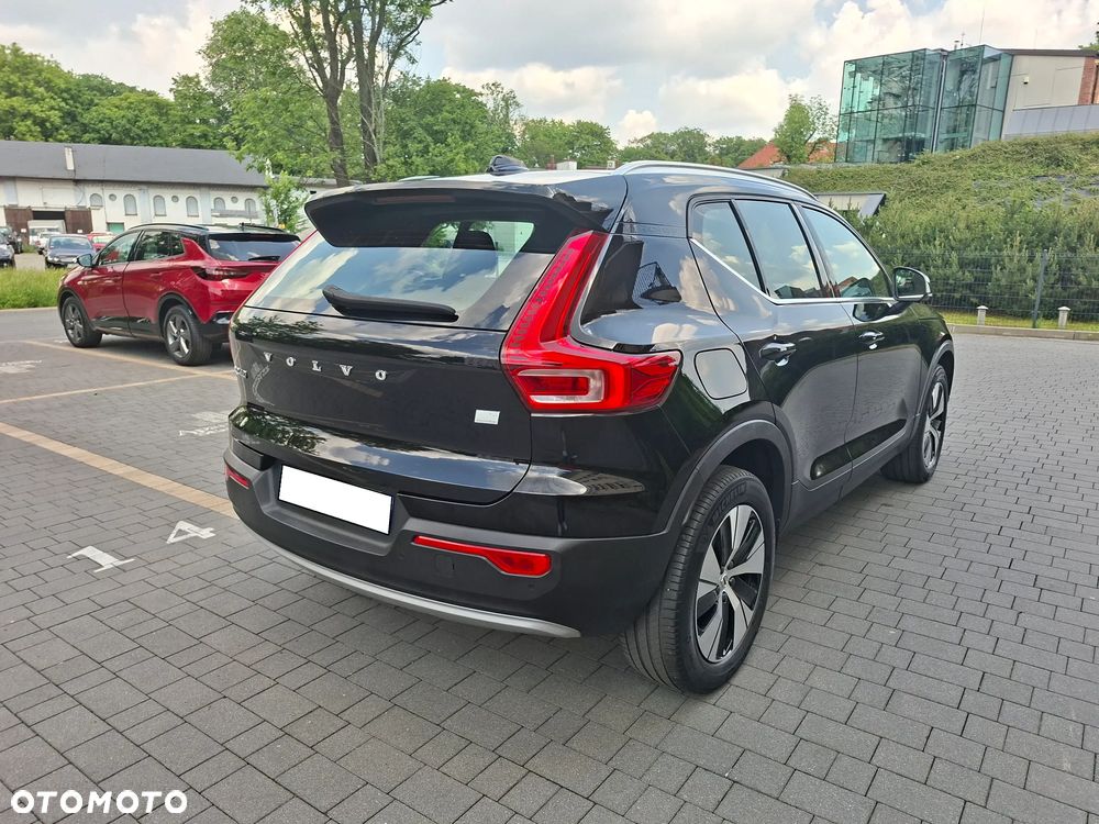 Volvo XC 40 - 18