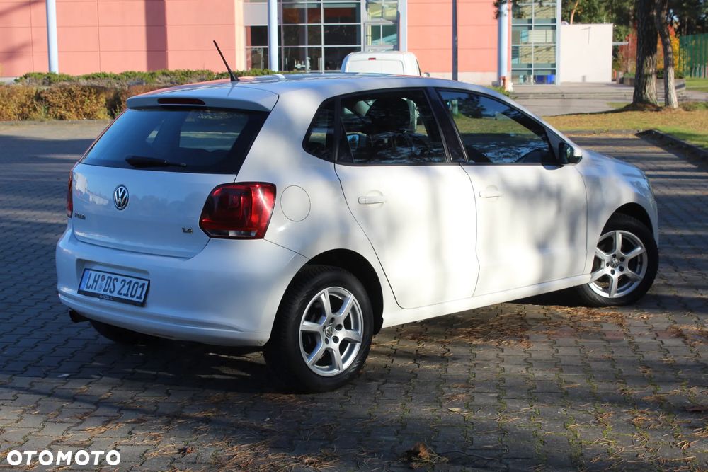 Volkswagen Polo 1.4 16V Comfortline Optimum - 22