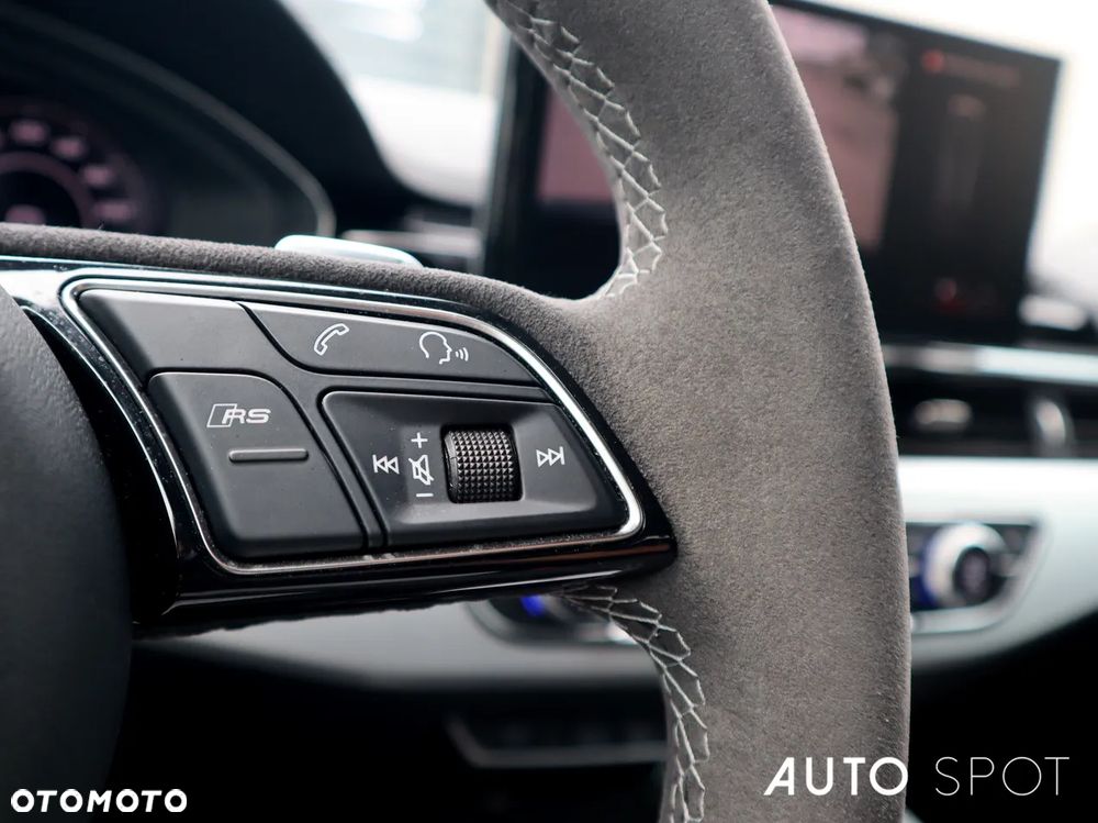 Audi RS4 Avant TFSI Quattro Tiptronic - 23