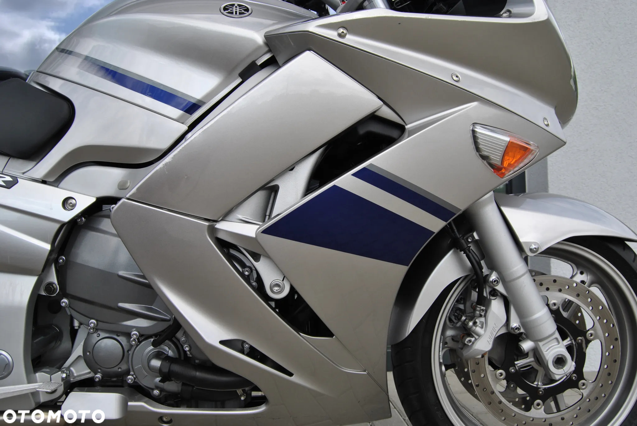 Yamaha FJR - 18