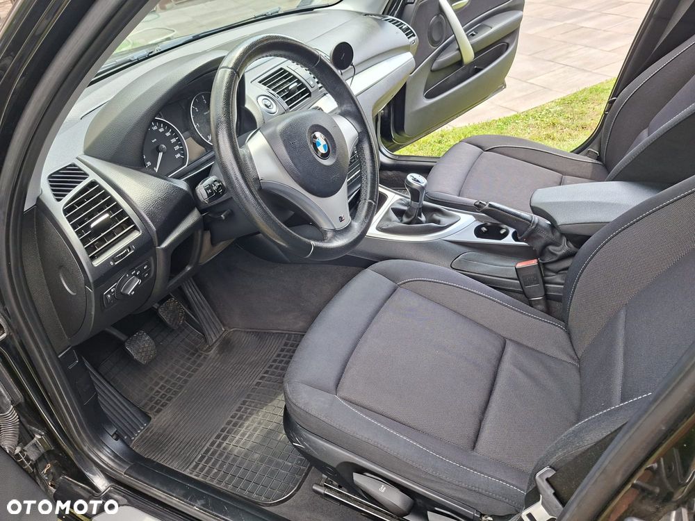 BMW Seria 1 - 11