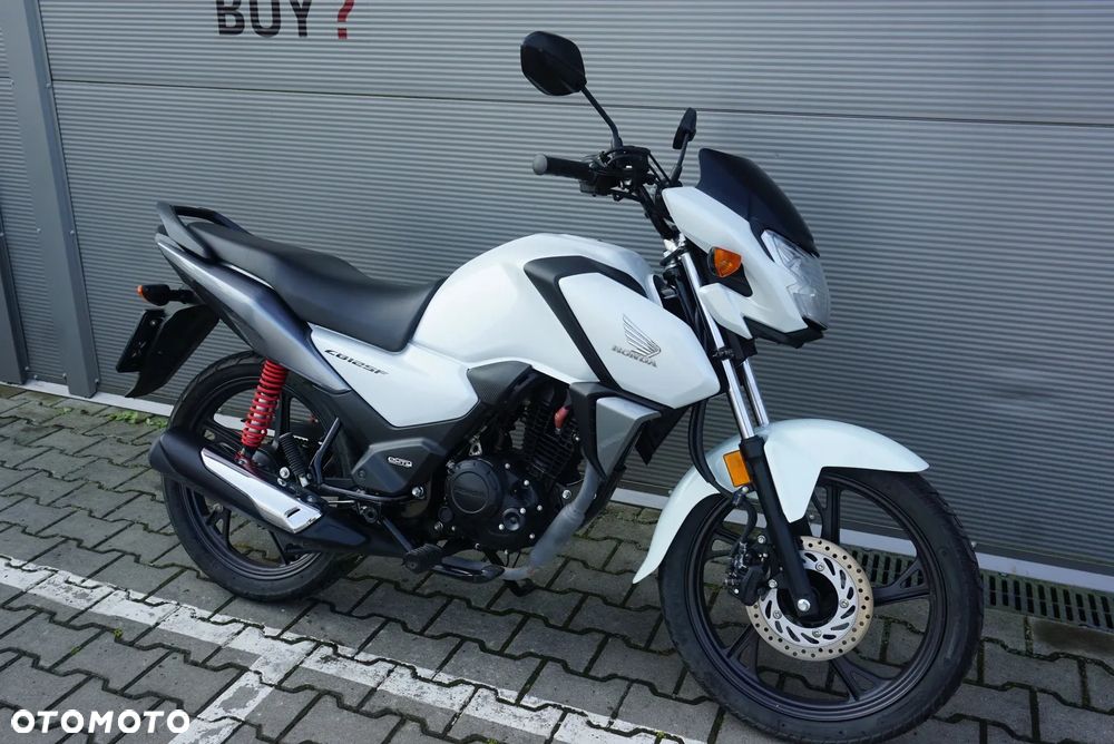 Honda CB - 1