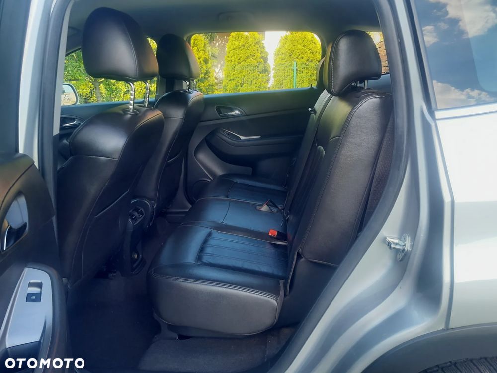 Chevrolet Orlando 2.0 D LTZ - 24