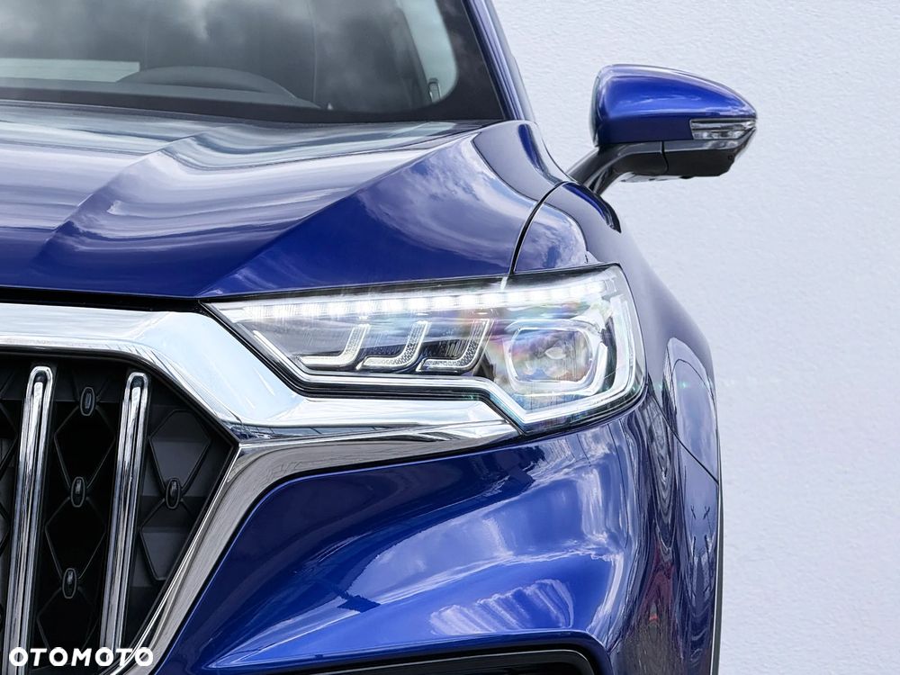 Hongqi HS5 - 13
