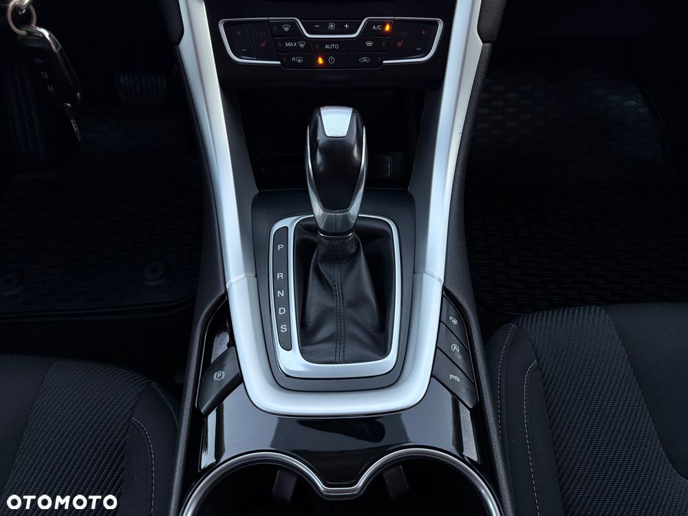 Ford Mondeo 2.0 TDCi STart-Stopp PowerShift-Aut Trend - 33