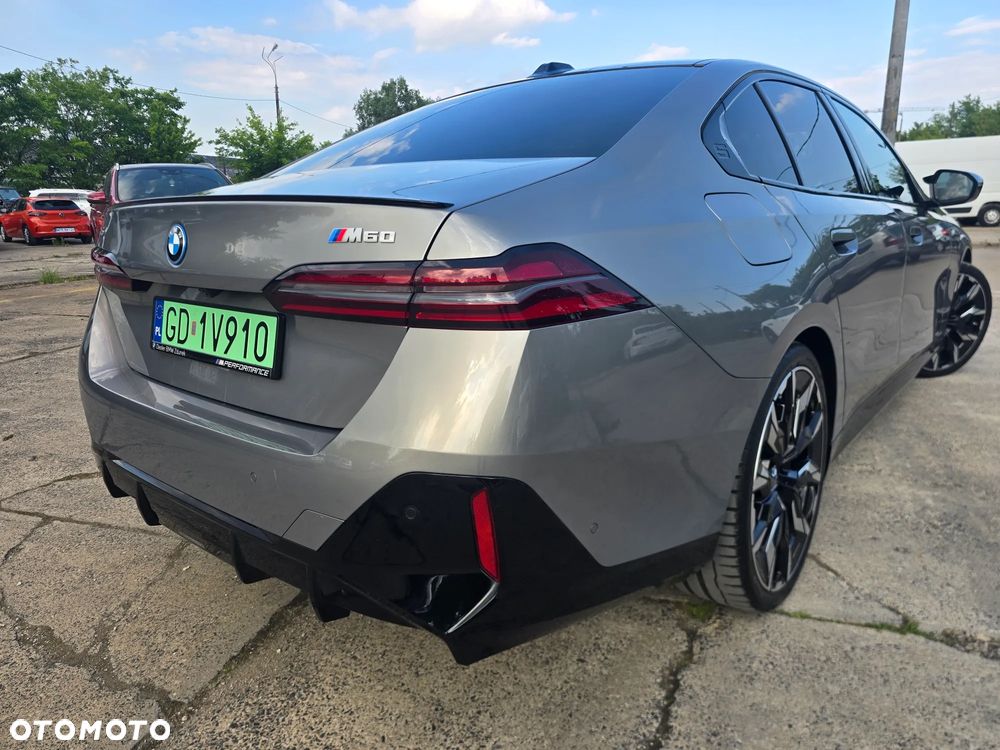 BMW i5 83.9kWh M60 xDrive - 4