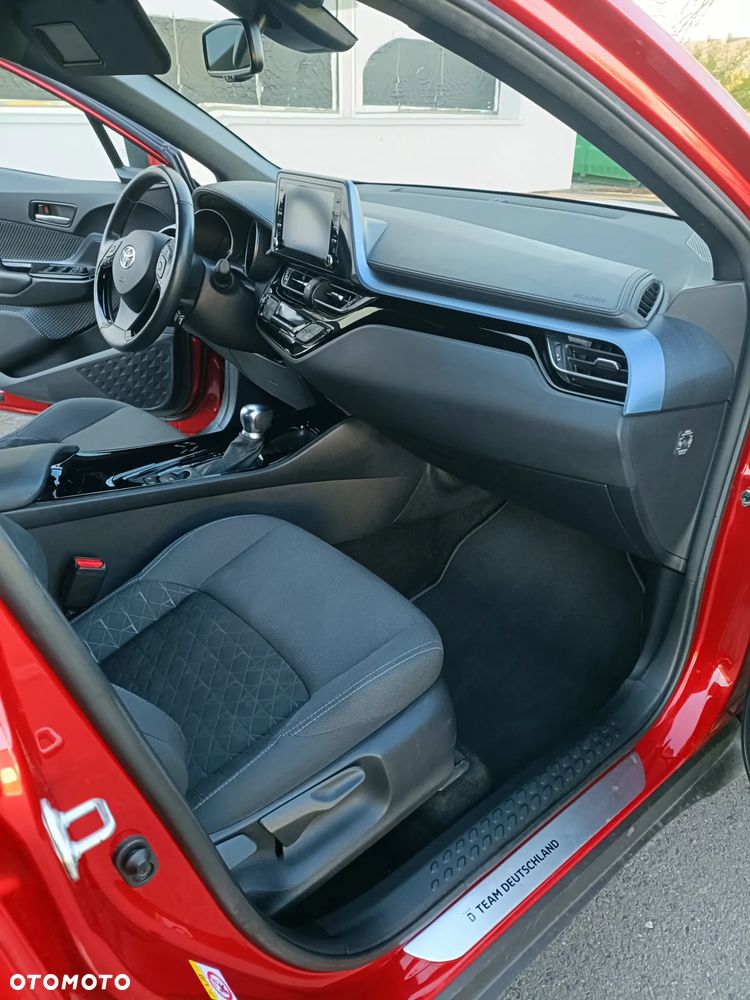 Toyota C-HR - 30