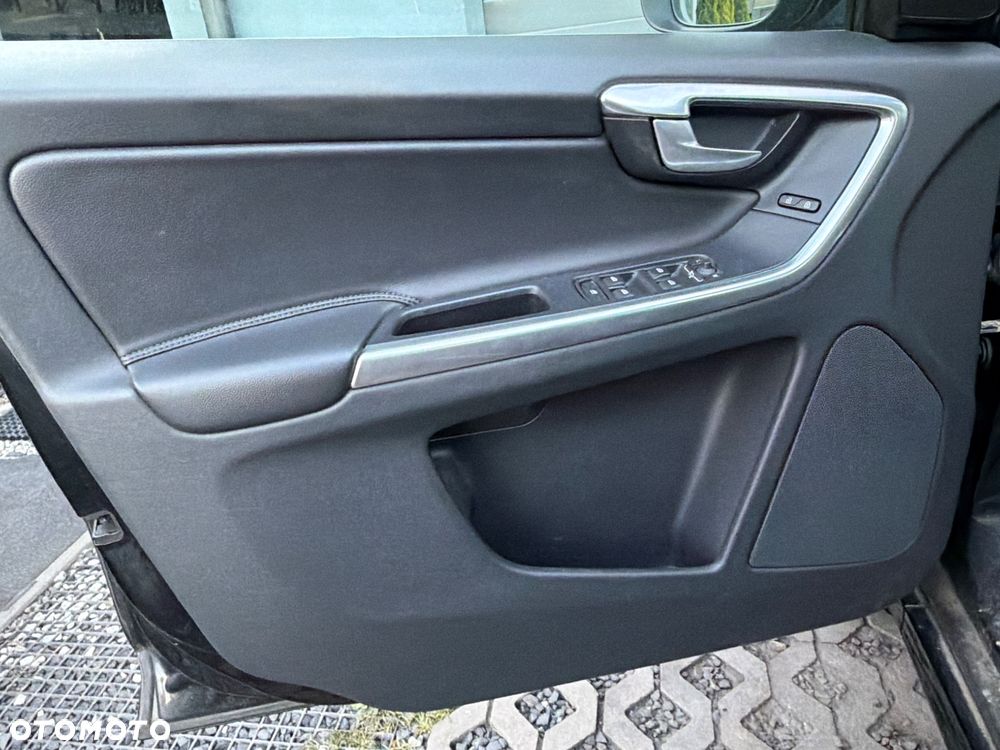 Volvo XC 60 DRIVe Summum - 10