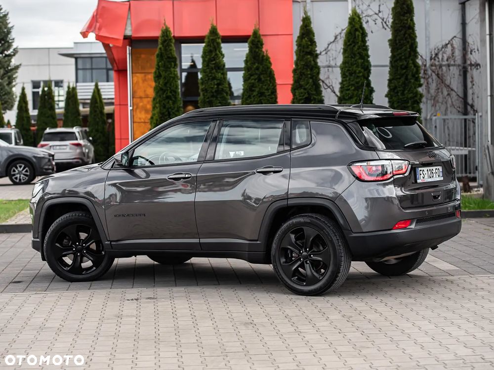 Jeep Compass 1.4 TMair Night Eagle FWD S&S - 10