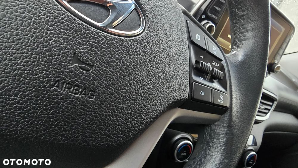 Hyundai Tucson 1.6 GDi 2WD Select - 16