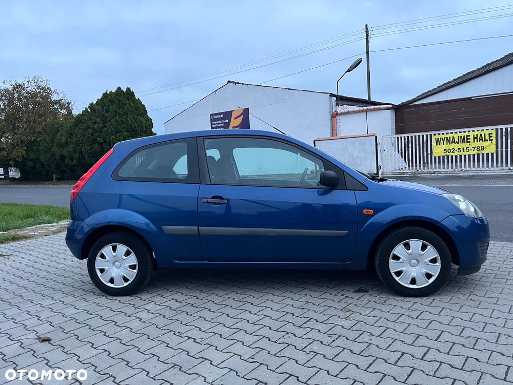 Ford Fiesta - 10