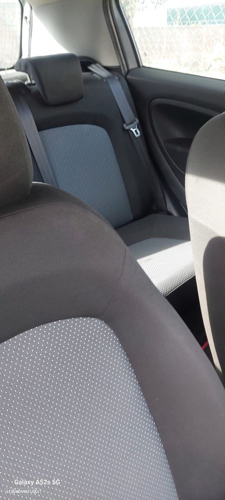 Fiat Punto - 6