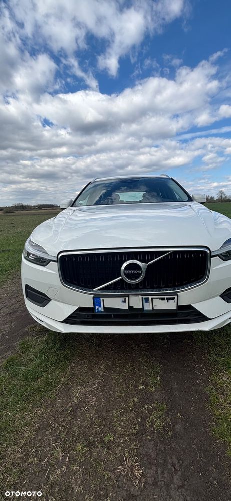 Volvo XC 60 B4 B Momentum - 3