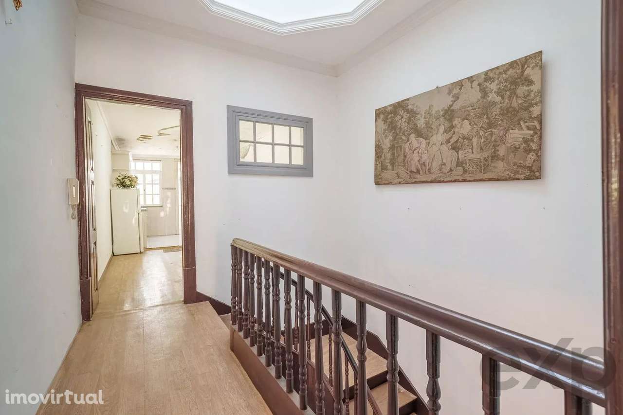 Prédio de 4 Pisos na Avenida Central de Braga - Grande imagem: 5/32