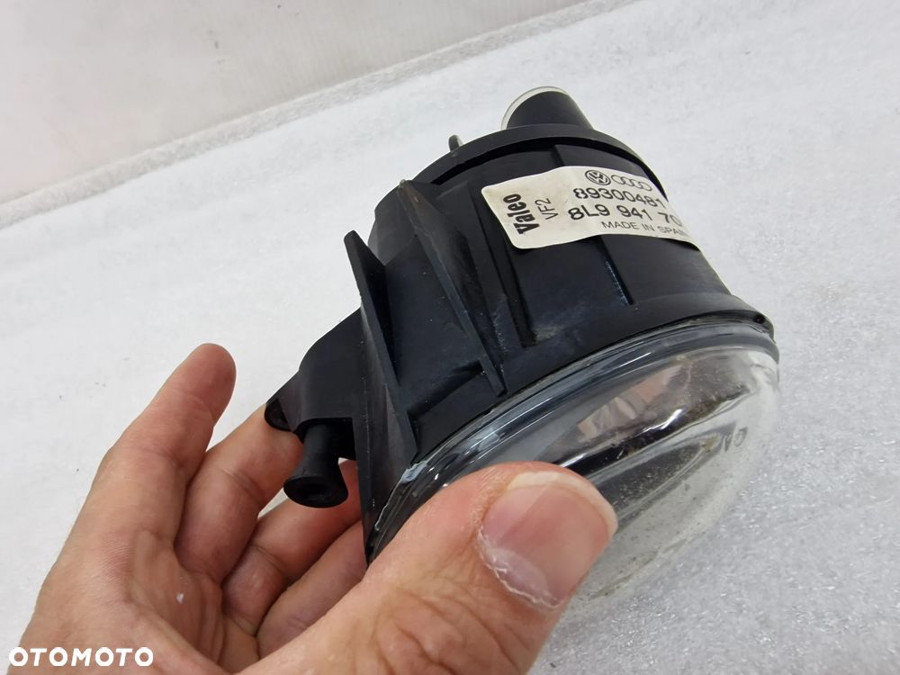 AUDI A3 8L0 96- LEWY / PRAWY HALOGEN , NR 8L9941699 / 8L9941700 , NR AUKCJI H277 - 9