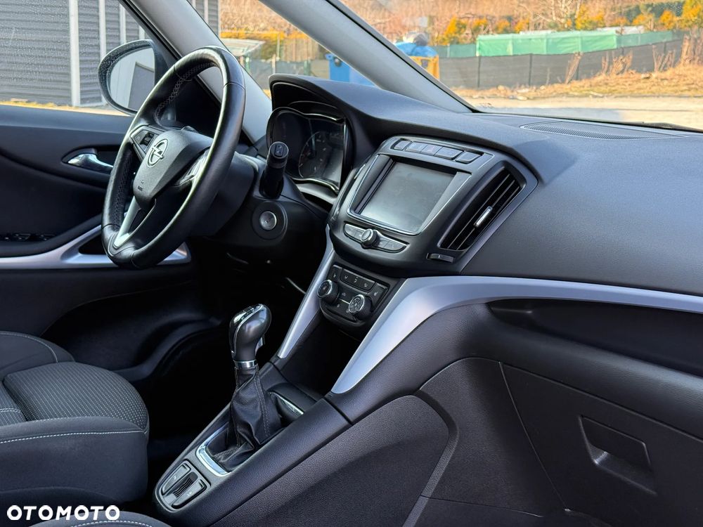 Opel Zafira - 30