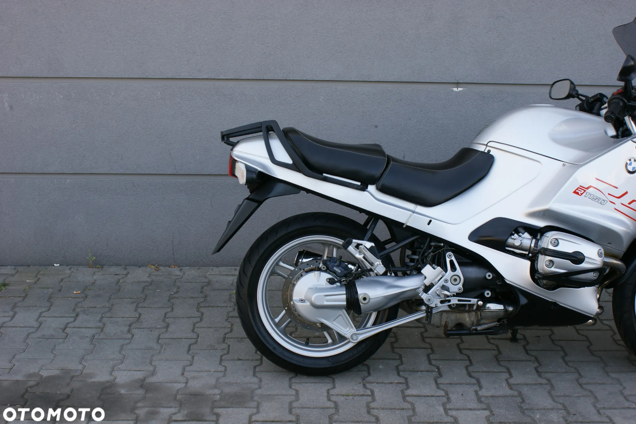 BMW R - 9