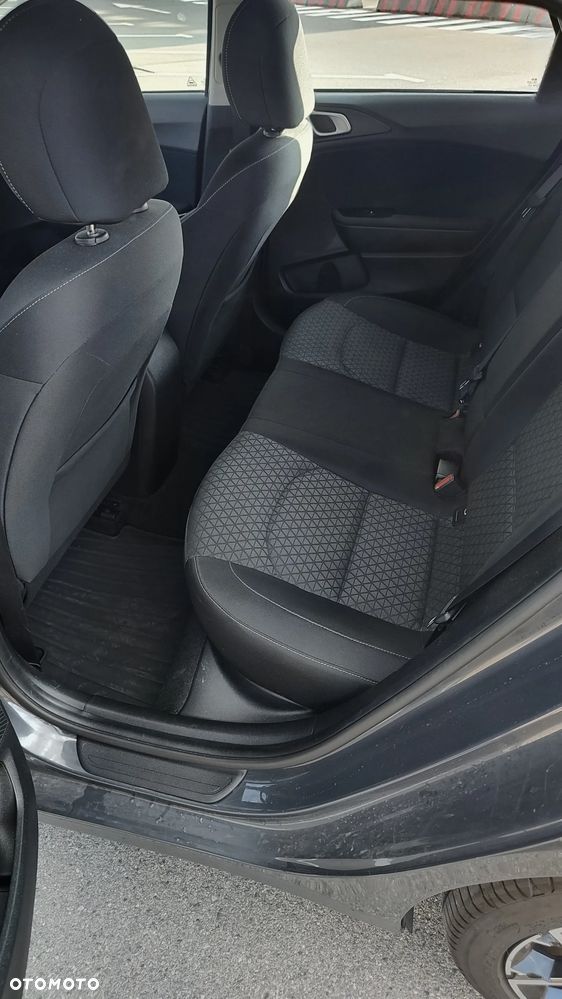 Kia Ceed 1.4 T-GDI M - 8