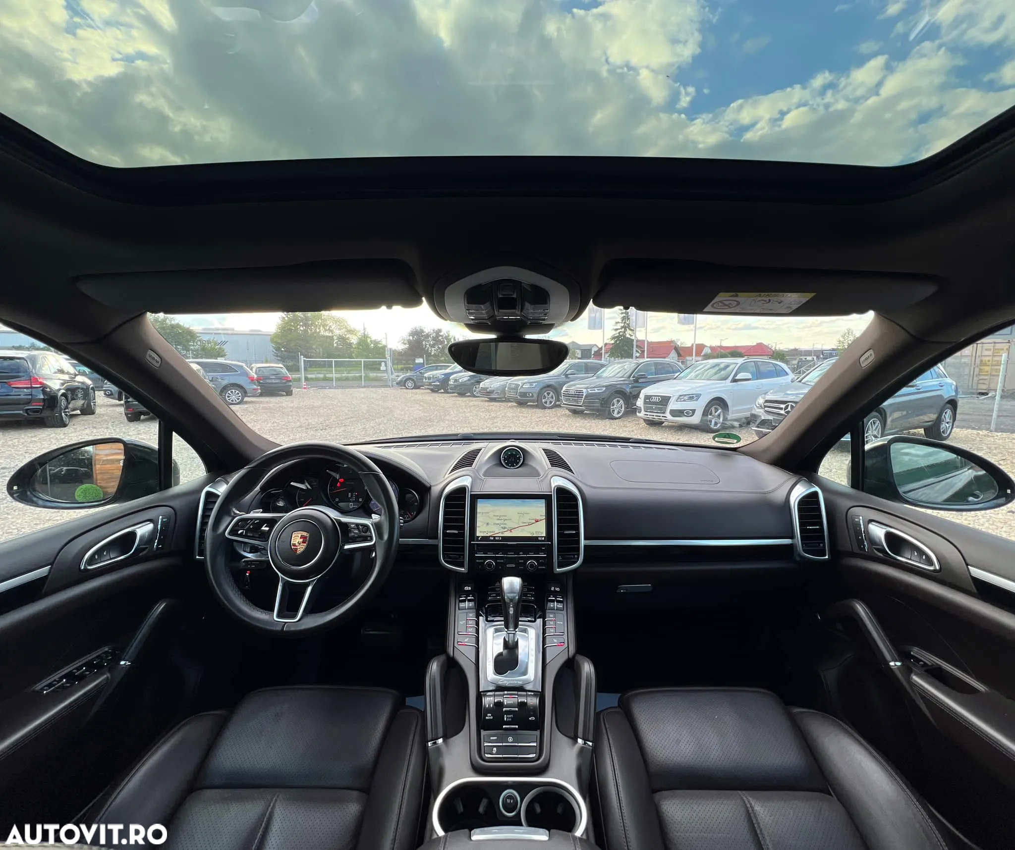 Porsche Cayenne 3.0 L - 3
