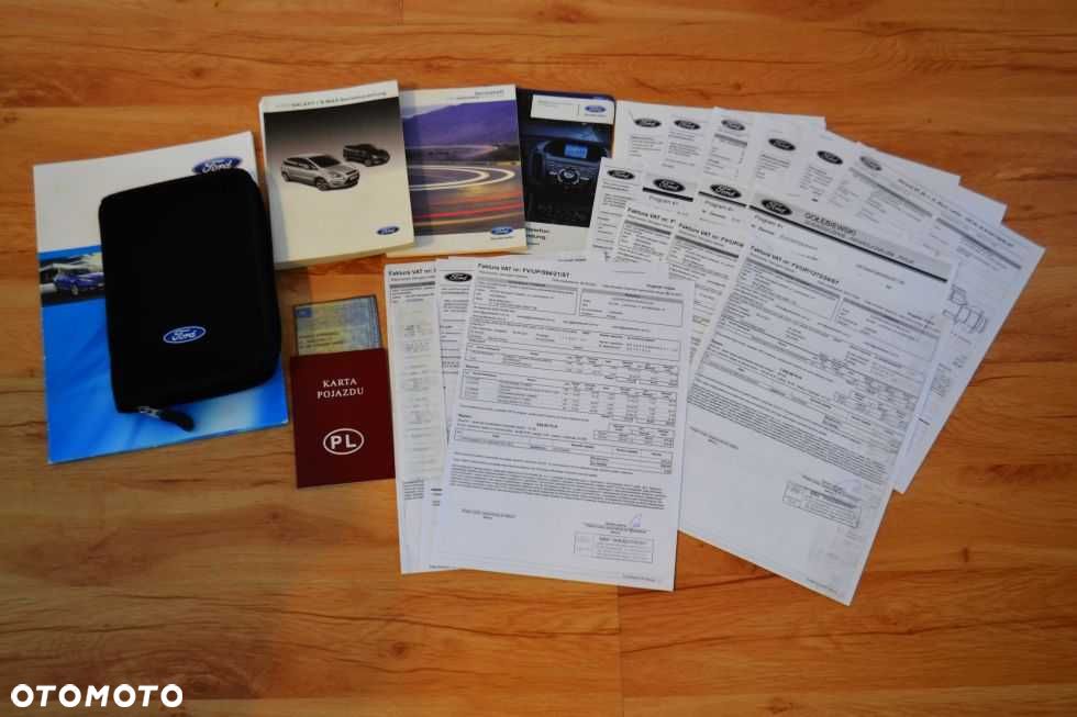 Ford S-Max - 8