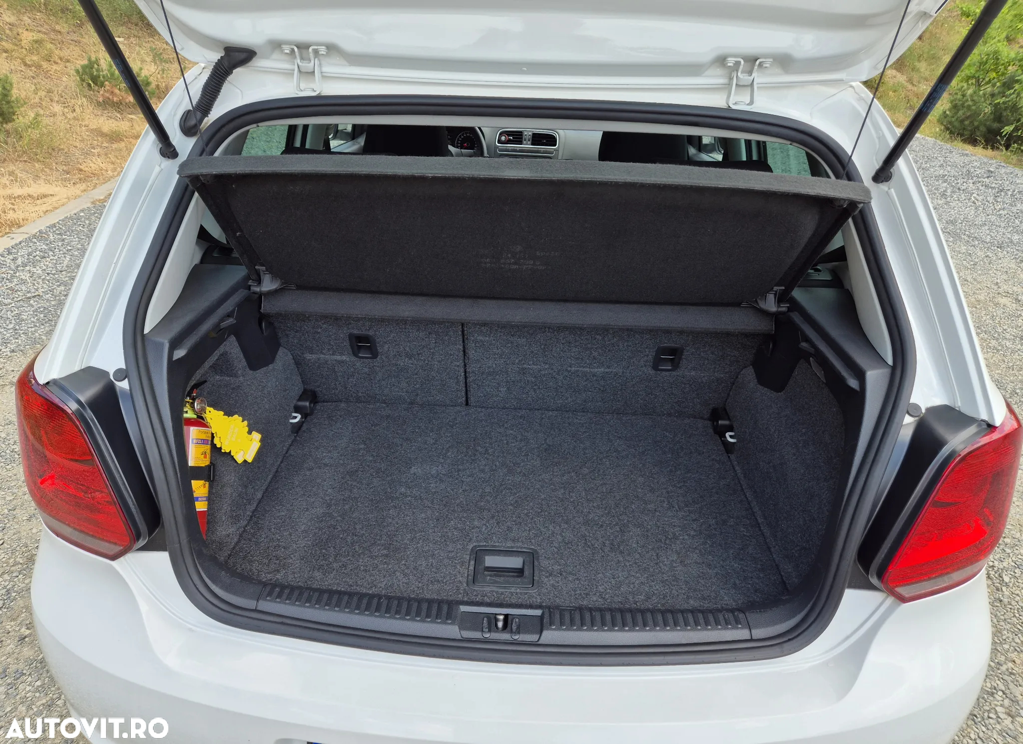 Volkswagen Polo 1.2 TDI Blue Motion - 13