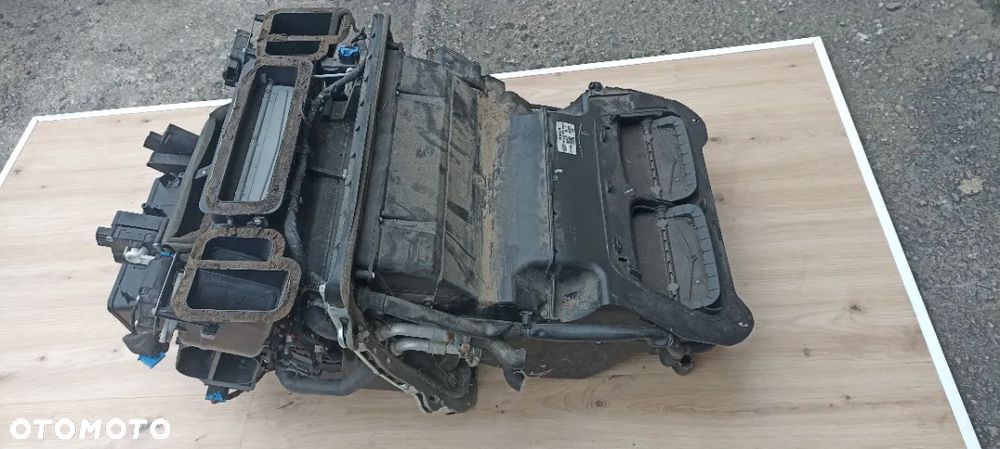 AUDI A8 D3 NAGRZEWNICA KOMPLETNA EUROPA - 2