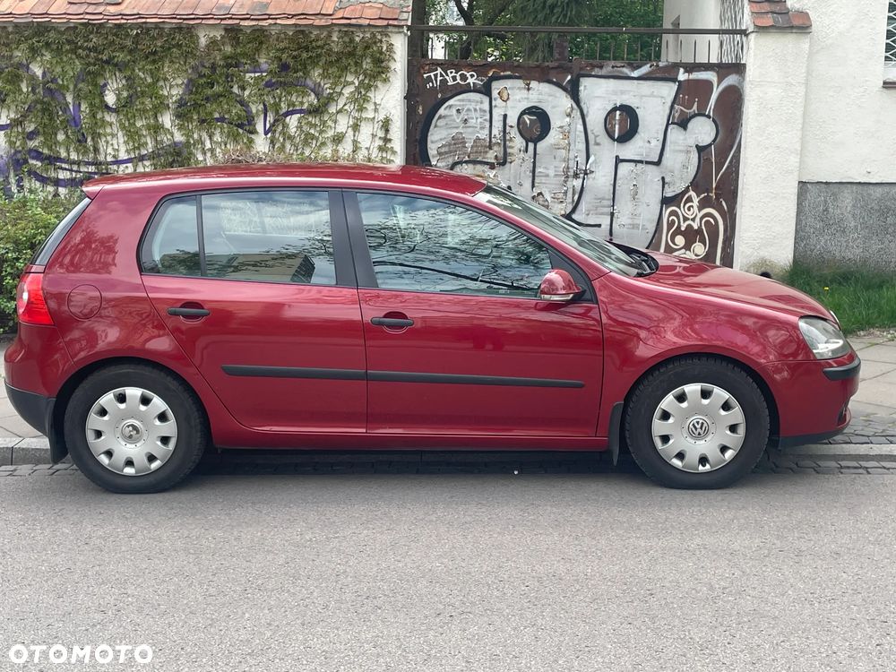 Volkswagen Golf V 1.9 TDI Comfortline - 19