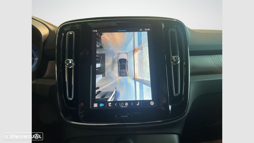 Volvo EC40 82 kWh Twin Motor Performance Black Edition - 19