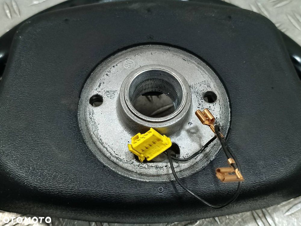 KIEROWNICA Z PODUSZKĄ AUDI A3 ( 8L1 ) 8L0880201 8L0419091D - 2